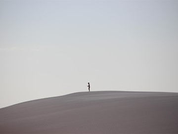 SOLO/A EN UNA ISLA. Cómo vencer el estigma hacia la salud mental